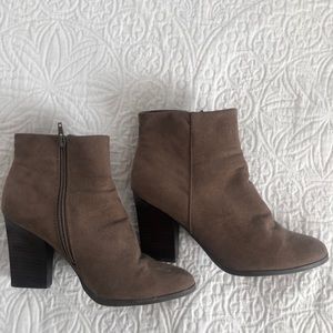 Covington Brown Booties